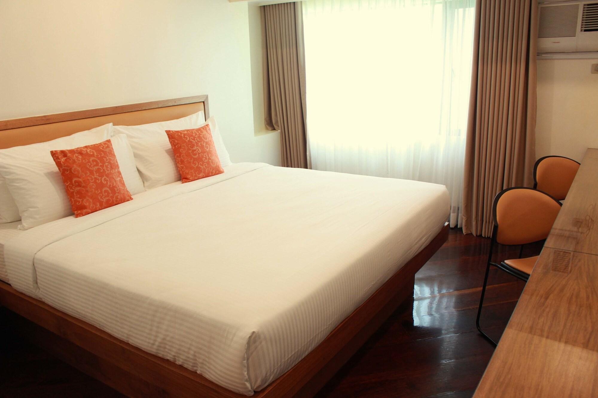 เดอะ เลเจนด์ พาลาวัน Hotel Puerto Princesa ภายนอก รูปภาพ