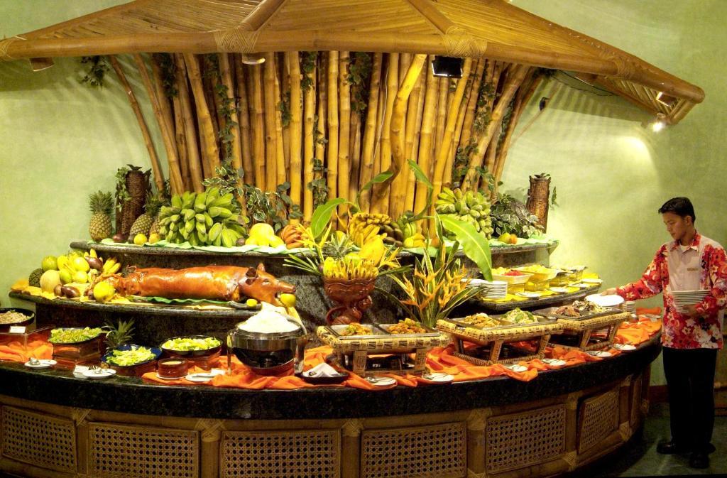 เดอะ เลเจนด์ พาลาวัน Hotel Puerto Princesa ภายนอก รูปภาพ